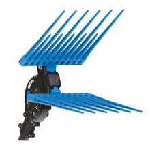 Carica l'immagine nel visualizzatore di Gallery, abbacchiatore per olive elettrico a batteria campagnola modello elektra cover