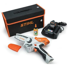 Carica l'immagine nel visualizzatore di Gallery, potatore gta 26 stihl set con batteria as 2 caricatore al 1 multioil bio 50 ml e custodia