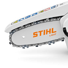 Carica l'immagine nel visualizzatore di Gallery, potatore gta 26 stihl set con batteria as 2 caricatore al 1 multioil bio 50 ml e custodia