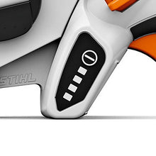 Carica l'immagine nel visualizzatore di Gallery, potatore gta 26 stihl set con batteria as 2 caricatore al 1 multioil bio 50 ml e custodia