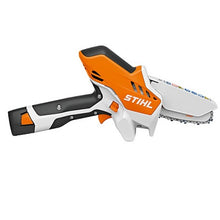 Carica l'immagine nel visualizzatore di Gallery, potatore gta 26 stihl set con batteria as 2 caricatore al 1 multioil bio 50 ml e custodia