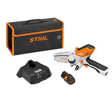 Carica l'immagine nel visualizzatore di Gallery, potatore gta 26 stihl set con batteria as 2 caricatore al 1 multioil bio 50 ml e custodia