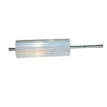 Carica l'immagine nel visualizzatore di Gallery, coppia di rulli in alluminio da 28 cm con 24 denti e assi di diversa lunghezza per pigiadiraspatrice
