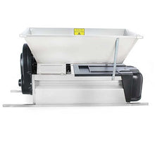 Carica l'immagine nel visualizzatore di Gallery, pigiadiraspatrice elettrica hp 1 grifo dmc 18 in acciaio smaltato con tramoggia superiore e motore laterale ad induzione
