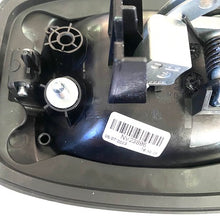 Carica l'immagine nel visualizzatore di Gallery, maniglia sinistra per porta anteriore esterna iveco daily originale codice nv 23895
